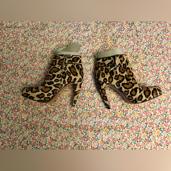 Sam Edelman Leopard Print Calf Hair Pointy Toe Bootie Size 7 - Picture 3 of 5